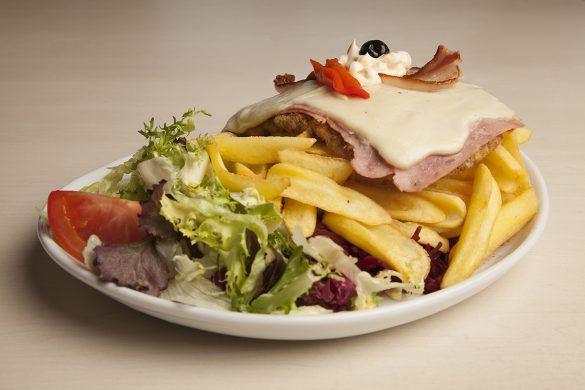 milanesa-napolitana-de-pollo-o-ternera